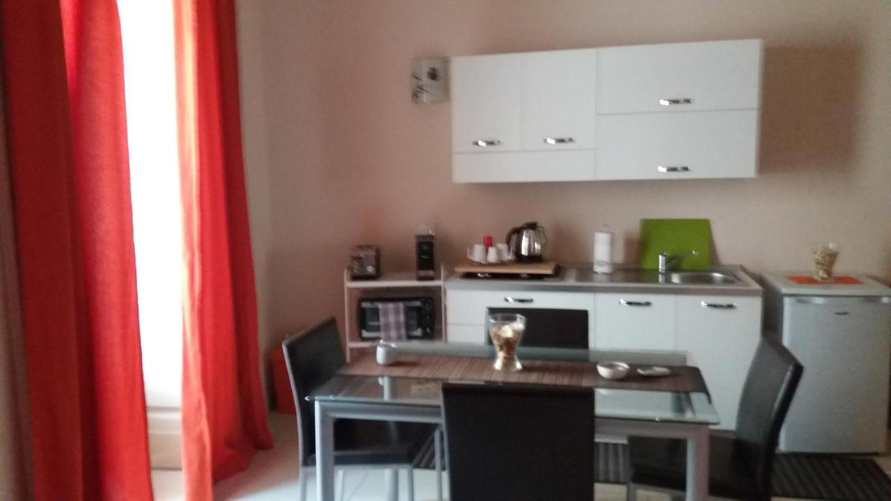 Casa Turi Apartment Катания Екстериор снимка